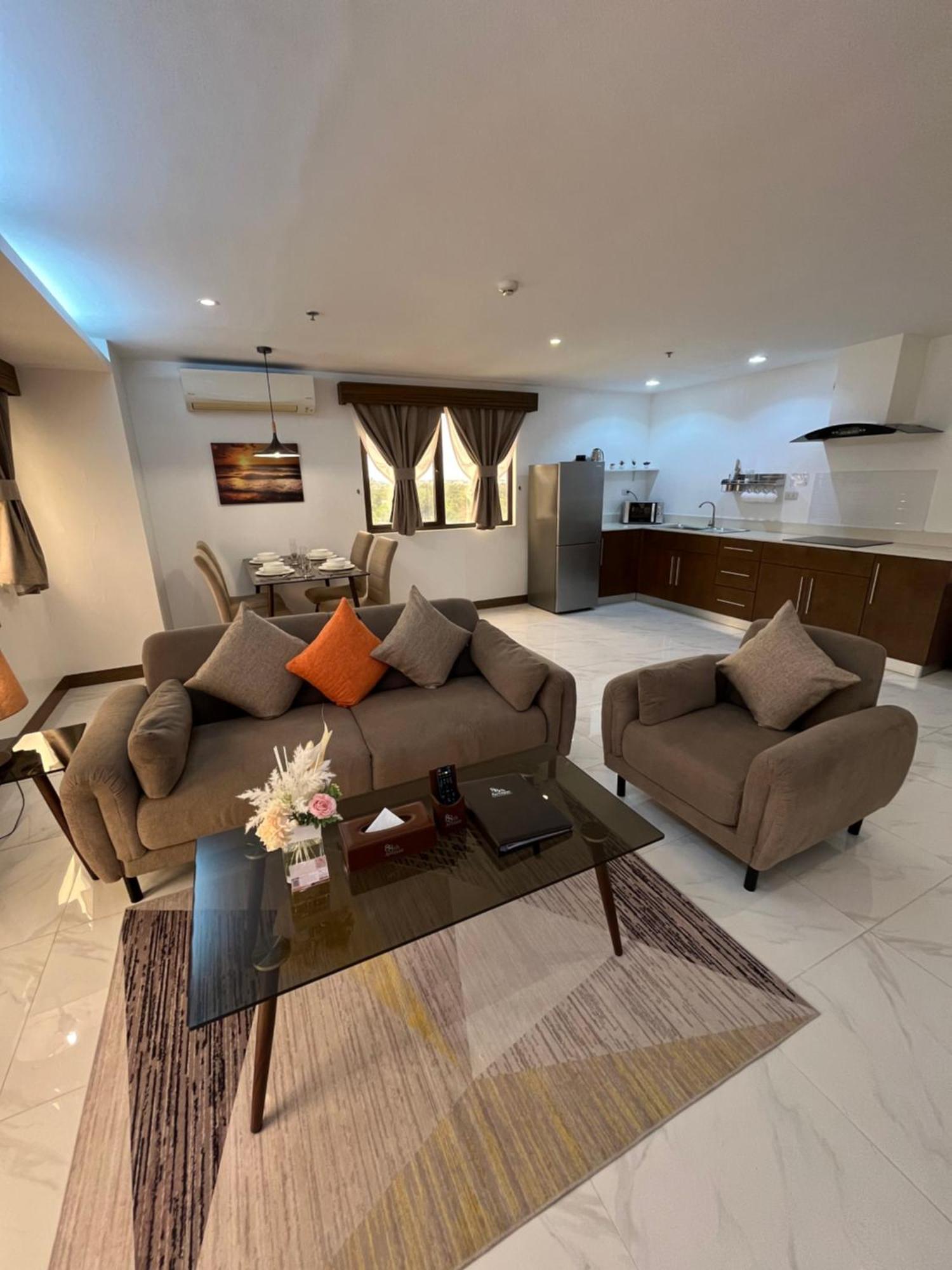 Aparthotel 88Th Avenue Cebu Stadt Zimmer foto