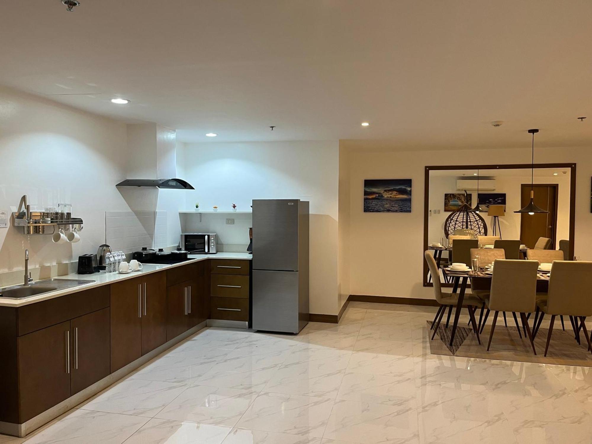 Aparthotel 88Th Avenue Cebu Stadt Zimmer foto